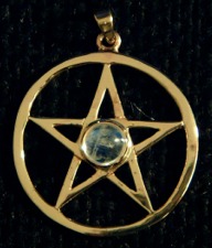 PENTAGRAM WITH STONE - 14CT
